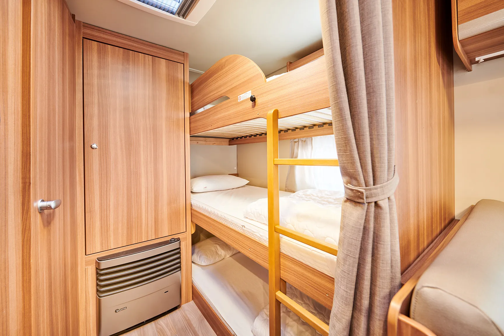 Stockbetten im Wohnwagen